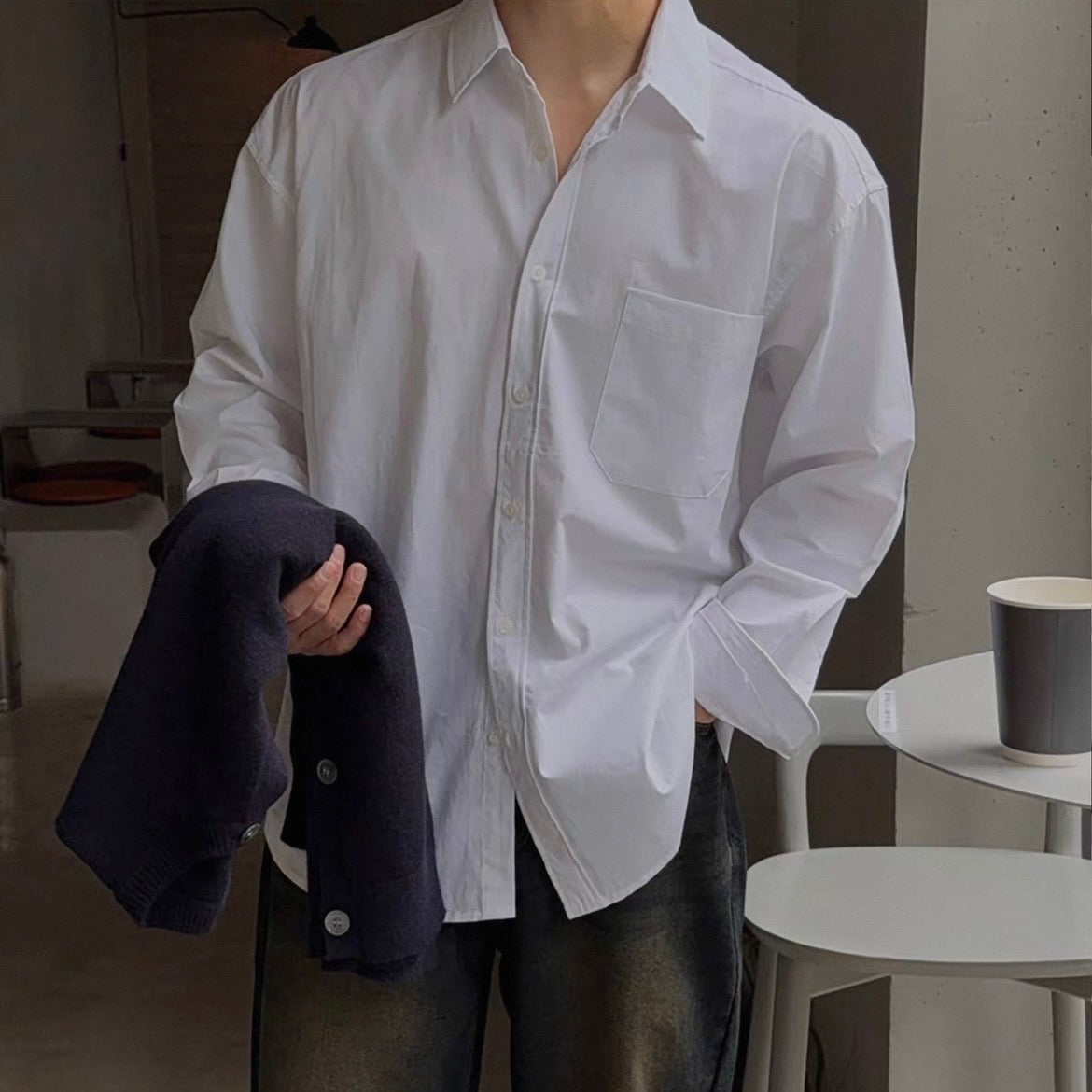 Minimal Loose Shirt