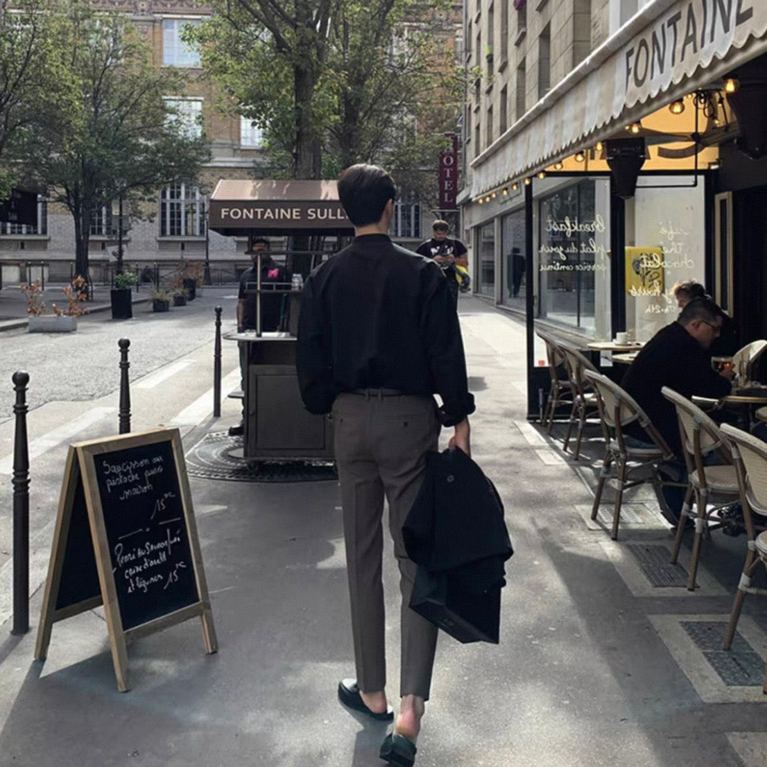 Breezy Casual Long-Sleeve Shirt