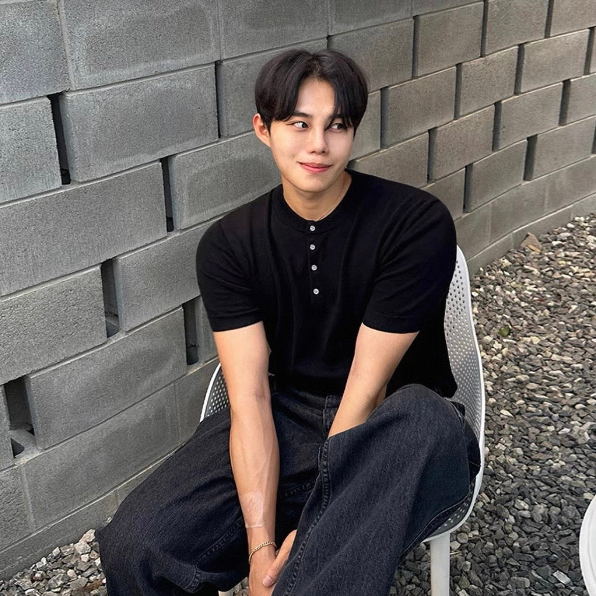 Slim Breathable Knitted T-Shirt