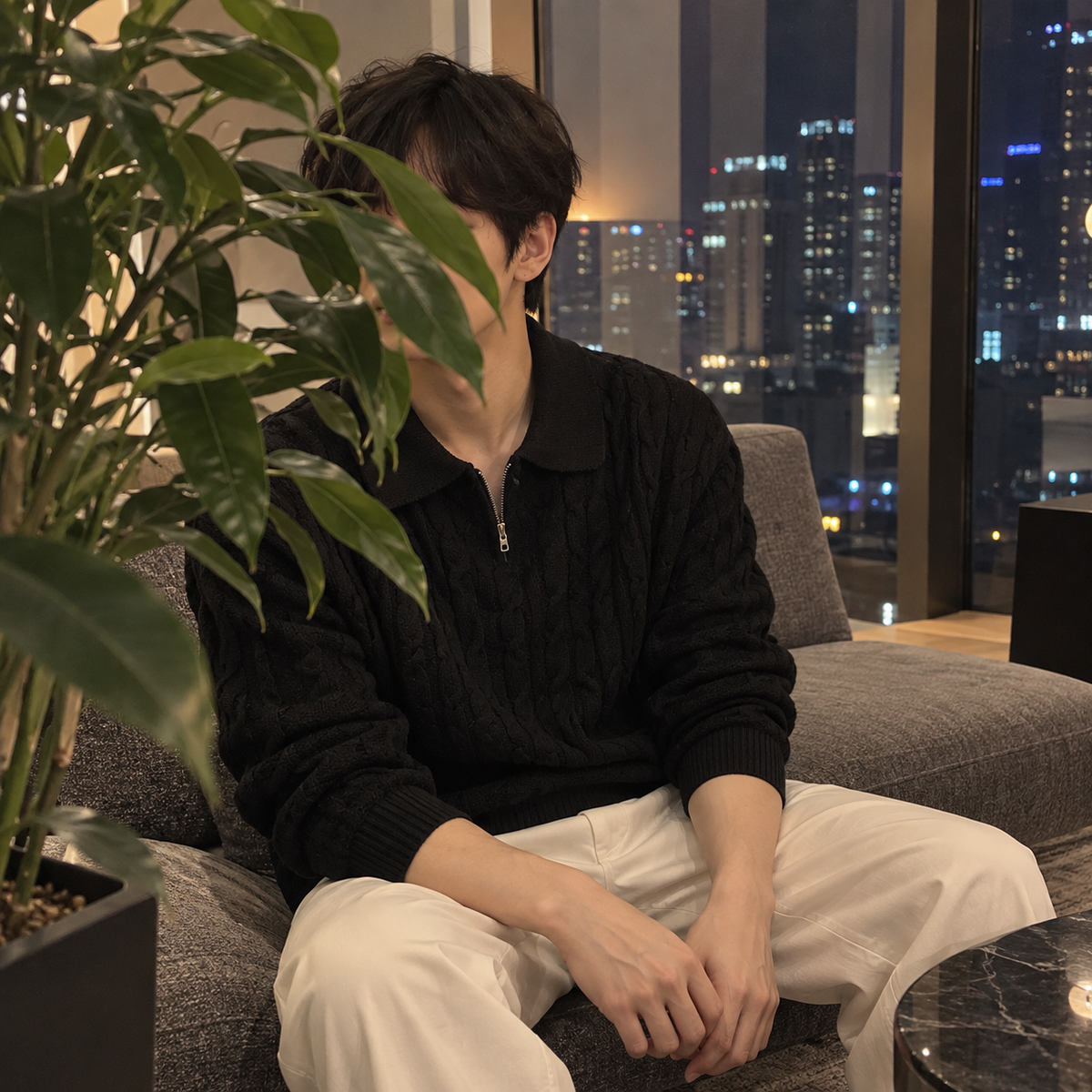 Model Zip Knit Sweater
