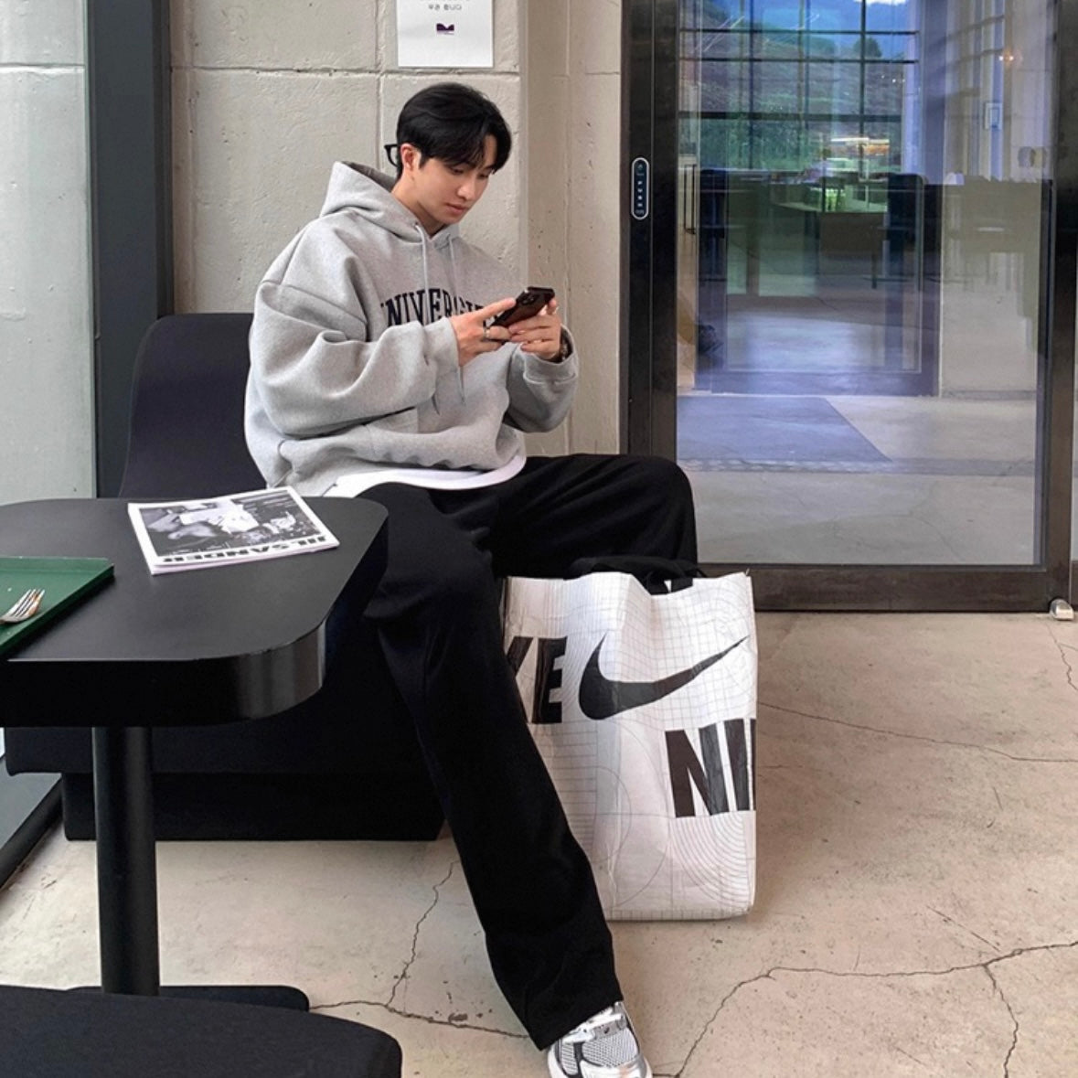 Logo Hoodie Pullover