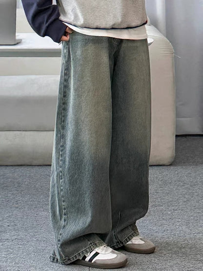 Cleanfit Wide-Leg Jeans