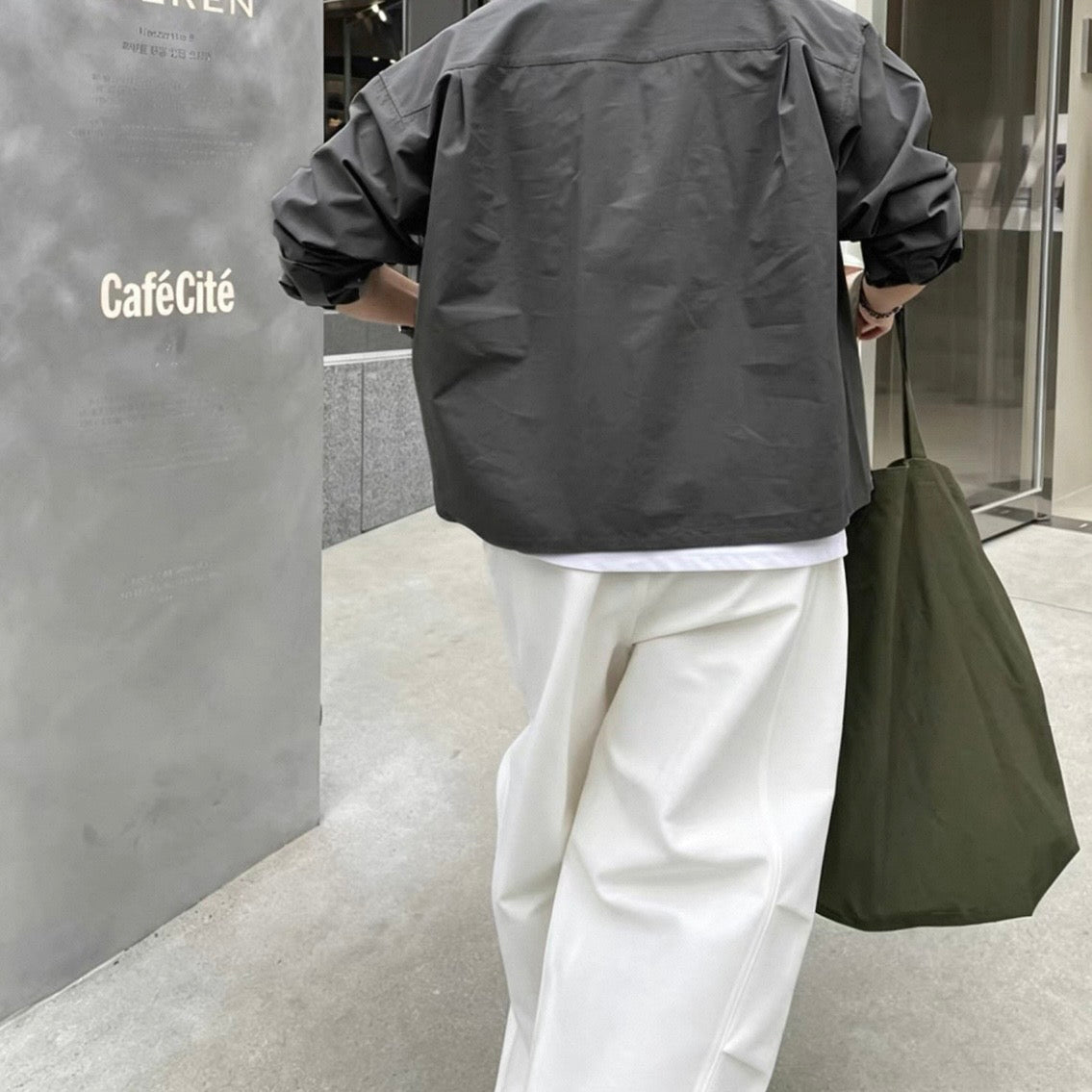 Relaxed Drape Wide Pants