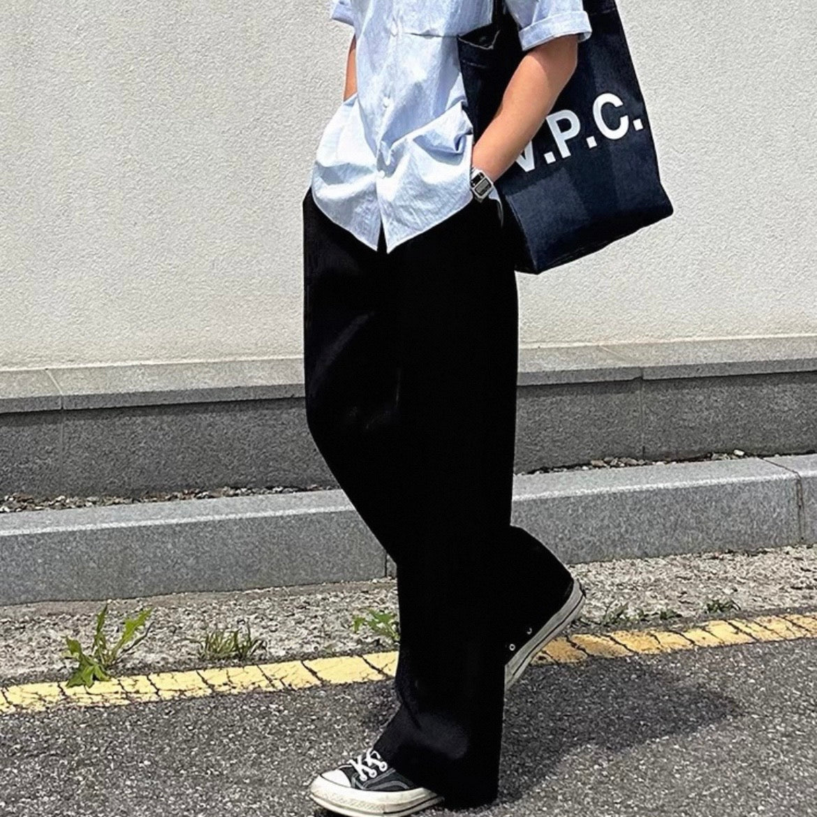 Casual Wide-Legged Pants