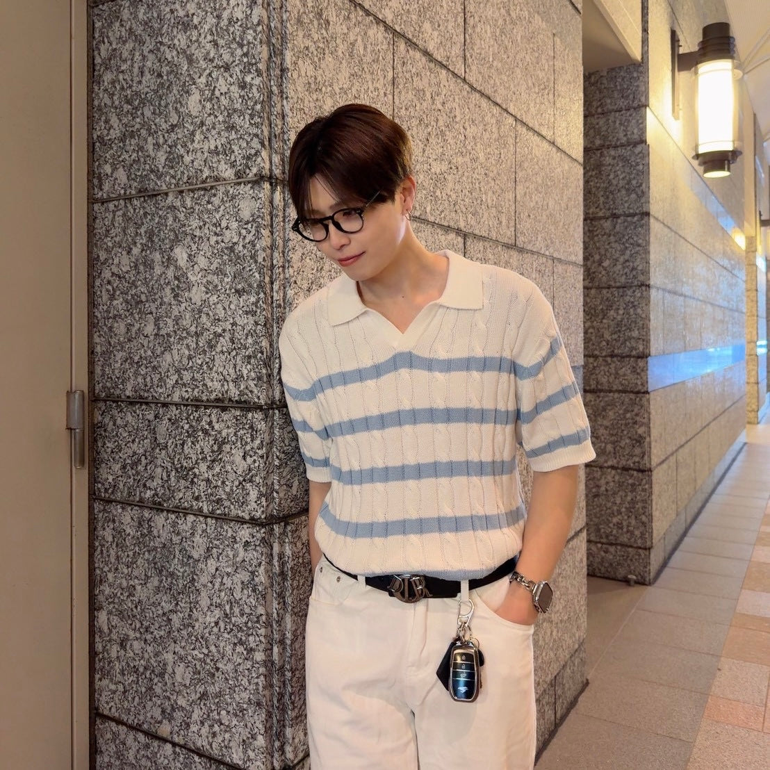 Short-Sleeved Stripe Trend Knit